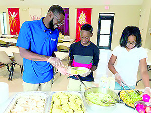 Grant program teaches healthy meal prep