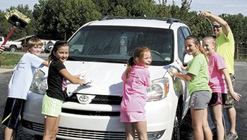 Gloryland Missionary Baptist Church Youth Car Wash