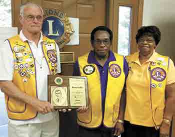 Lawndale Lion receives honor