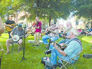 Pickin' on the Square returns July 13