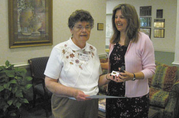 Jeanette Davis Receives 20 Year Volunteer Service Award