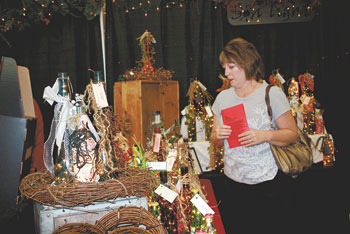 Junior Charity League Holds 4th Annual Gift Galleria At Shelby City Park